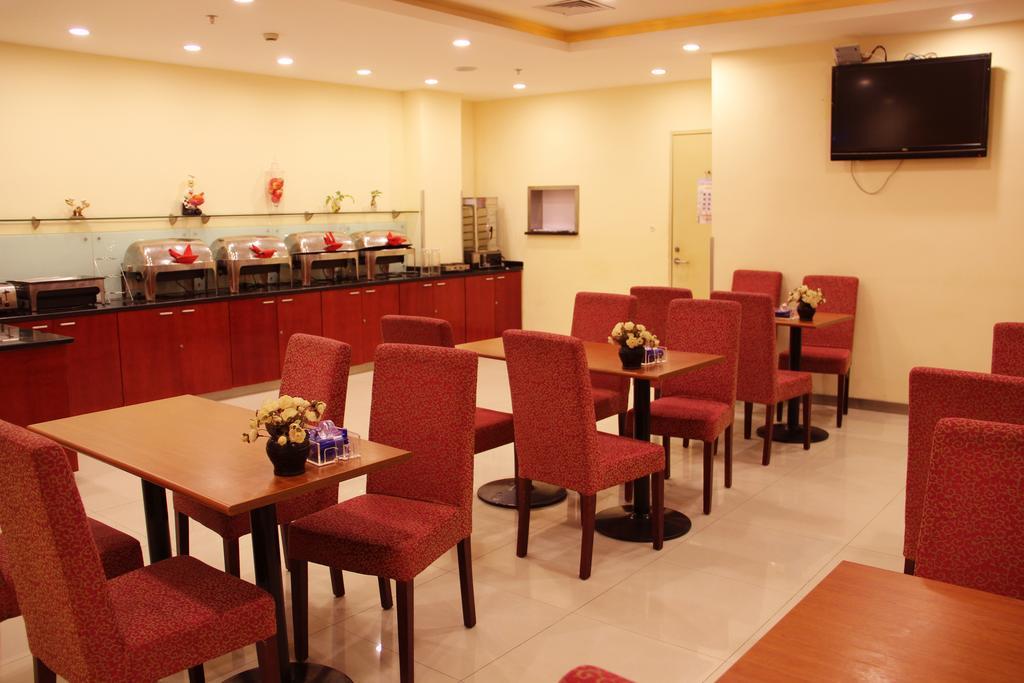 Hanting Express Shenyang Longemont Square מראה חיצוני תמונה
